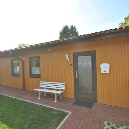 Nyaraló Ferienhaus Gust *